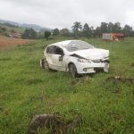Motociclista morre após colidir contra veículo