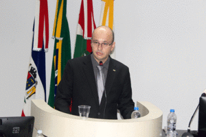 8ª Sessão Ordinária da Câmara de Vereadores de Orleans contou com a presença do Reitor do Unibave