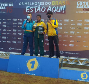 Atleta de São Ludgero conquista ouro e bronze no Campeonato Brasileiro Caixa de Atletismo Sub-16