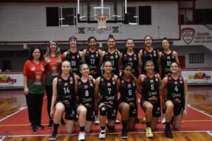 Basquete feminino do Mampituba/SATC/FME Criciúma disputa final do Catarinense Sub-19