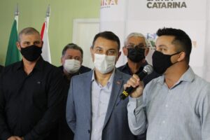 Braço do Norte oficializa adesão ao Plano 1.000 e investirá cerca de R$ 34 milhões