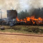 Incêndio destrói residência em Pedras Grandes