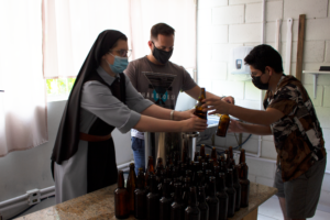 Monjas de Santa Catarina podem ser as primeiras trapistas mulheres a criarem receitas e produzirem cerveja Monjas de Santa Catarina podem ser as primeiras trapistas mulheres a criarem receitas e produzirem cerveja