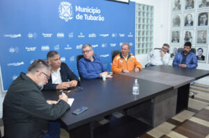 Tubarão prepara decreto de situação de emergência e mobiliza toda estrutura para a Defesa Civil