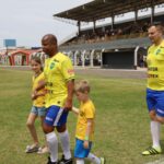 Marcelinho Carioca e Junior dão show de simpatia e simplicidade no Jogo Solidário