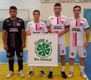 CLUBES 4-S: Bola rolando no futsal