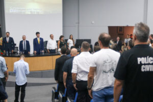 Governador inaugura divisão na Polícia Civil para investigar crimes contra animais