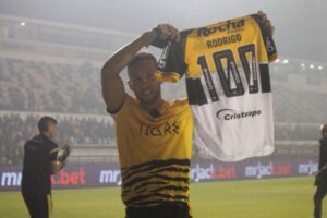 Tigre vence o Atlético Goianiense e está na vice-liderança