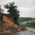 Chuvas intensas causam estragos nos municípios do sul de Santa Catarina Chuvas intensas causam estragos nos municípios do sul de Santa Catarina