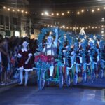 Mensagem de paz, esperança e união marcam Desfile de Encantos de Natal em Forquilhinha