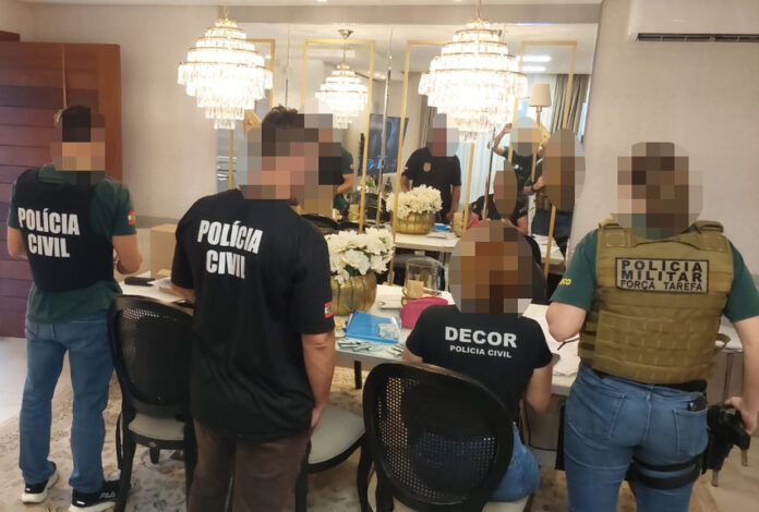 54122991198_22071f2701_b