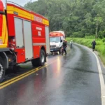 Motorista perde o controle e capota na SC-390 em Orleans