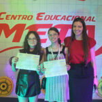 Evento na Escola Meta premia os 40 alunos medalhista da Mobfog e Oba