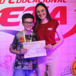 Evento na Escola Meta premia os 40 alunos medalhista da Mobfog e Oba