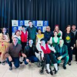 Deputado participa da entrega de van adaptada à APAE de Orleans