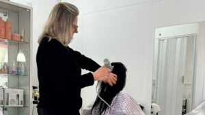 Crianças e adolescentes do SCFV participam de ação especial de autoestima em Orleans