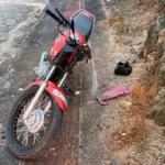 Adolescente fica ferido após acidente entre moto e quadriciclo em Treze de Maio Adolescente fica ferido após acidente entre moto e quadriciclo em Treze de Maio
