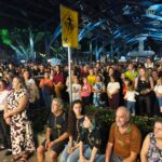 Chegada do Papai Noel marca a abertura do Natal de Orleans