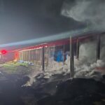 Incêndio atinge aviário em Orleans durante a madrugada