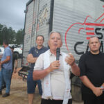 Comunidade comemora iluminação do Estádio Perinzão em Rio do Meio/Grão Pará