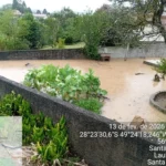 Chuva provoca acúmulo de água em ruas de Lauro Müller nesta sexta-feira 13 Chuva provoca acúmulo de água em ruas de Lauro Müller nesta sexta-feira 13