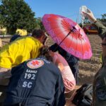 Helicóptero do Saer Aeromédico resgata mulher com membro preso em máquina agrícola