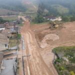 Prefeitura de Orleans inicia obras de drenagem e prepara pavimentação da Rua Azelino Bonetti, no bairro Corridas
