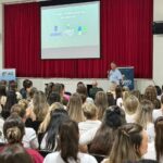 São Ludgero e Cegero promovem palestra educativa “Família na Escola” focada em limites e diálogo São Ludgero e Cegero promovem palestra educativa “Família na Escola” focada em limites e diálogo