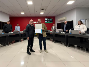 Homenagem, APAE e Olimpíada Interbairros movimenta a sessão da Câmara