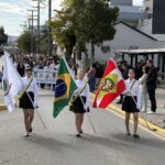 Desfile Cívico reúne milhares de fumacenses em celebração à Independência do Brasil Desfile Cívico reúne milhares de fumacenses em celebração à Independência do Brasil